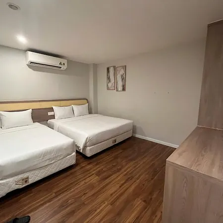 Level Hotel Sai Gon - By Bay Luxury Ho Chi Minh City Exterior photo